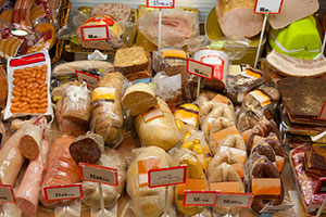 Прилавок с продуктами