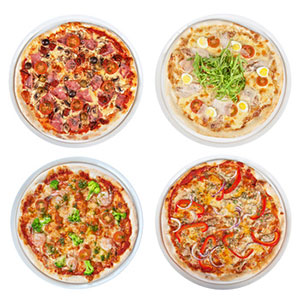 Четыре разные пиццы