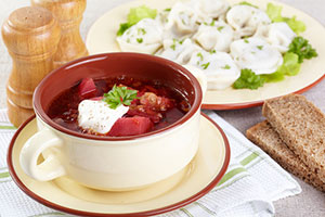 Реусская кухня: борщ и пельмени
