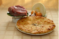 осетинский пирог с говядиной капустой и сыром